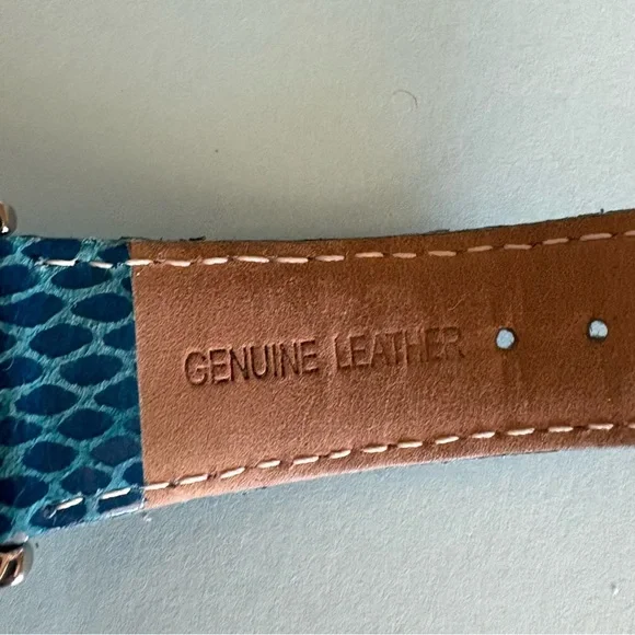 RARE Betsey Johnson Sealife Crystal Accented Teal Croc Leather Buckle Band Watch